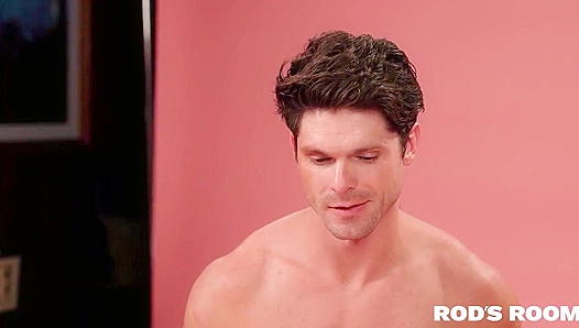 Burning Desire: Sizzling Behind-The-Scenes Twinks Fuel Explicit Fantasies – TopTwink 18+