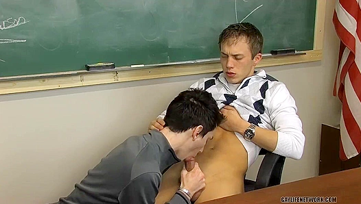 Colby London Relishes Brice Carsons Thick Meat Down Deep – Lollipop Twinks