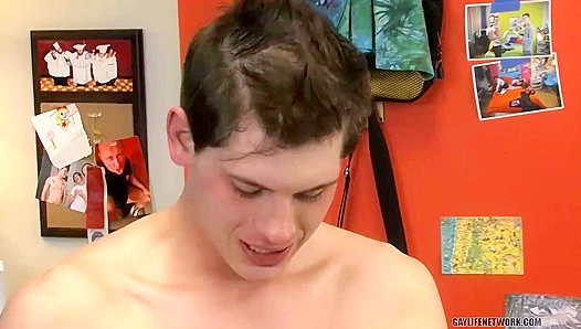 Colby Jaydens Steamy Blowjob Showdown Leads to Wild Raw Sex – LollipopTwinks 18+