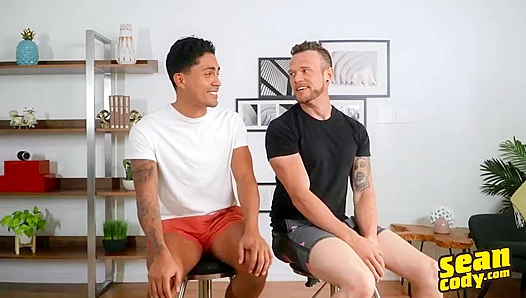 Ricky Seans Sultry Bareback Threeway: Handsome Twinks Get Down Dirty Together – TwinkLove