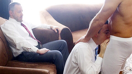 Deep Thrusting Passion Ignites - Elder Stud Fills Young Hole in Classic Missionary Heat –