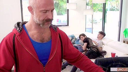 Stepbrother Showdown: Raw, Thirsty Muscle Bear Action as Dakota Daniel Goes All-In on