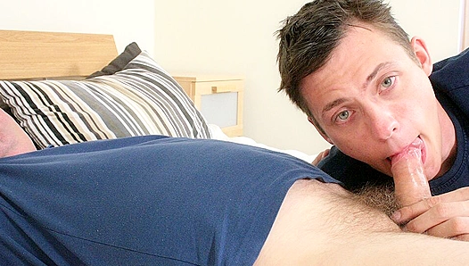 Evan Zeros Sizzling Blowjob Leads to a Face Full of Hartes Hot Cum – GayXXX