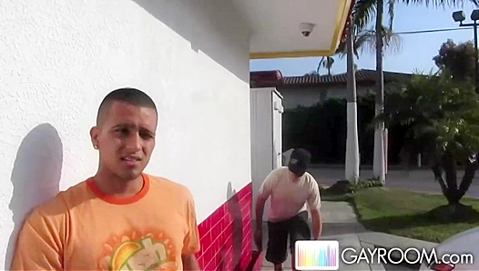 Michaels Mischievous Prank Ignites Passionate Seduction – GayXXX