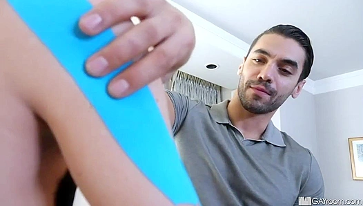 Steamy DILF Arad Takes Charge of His Desperate Stepson Grey