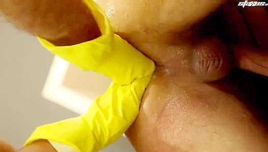Steamy Threesome Delight: Johan, Volny Mike Serve Up Sizzling, Spicy Gay Action – Full
