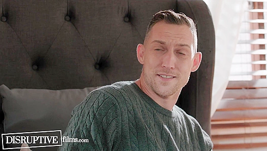 Dantes Hung Thigh-Ride Devours Ethan Sinns Raw Cop Meat – 18+