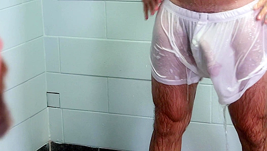 Shower Showdown: Killer Dom BF Killian Knox Swallows Massive Meat Deep – ExtraBigDicks
