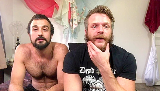 Bearded Beastmode: Mason Lear Brian Bonds Bring Quarantine Heat – GayPornHub 18+