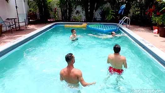 Sun-Kissed Thighs Writhing Under Endless Cock Pounding – 18+ Big Dick Vacay Fuck Frenzy
