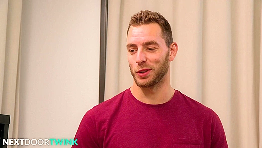 Rugged Daddy Dallas Takes Carters Virgin Hole – NextDoorTwink