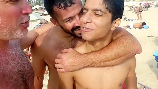 Steamy Desert Encounter: Rough Raw Sex Under Rios Blazing Sun – TinyGays 18+