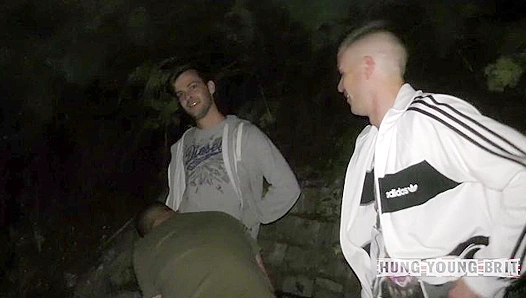 Midnight Thrusts: Desperate Boys Seek Thick Cocks in Brightons Hidden Corners – TinyGays