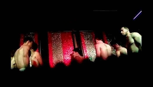 Steamy Thai Bar Hookup: 13 Minutes of Intense Asian Lust - Gay XXX