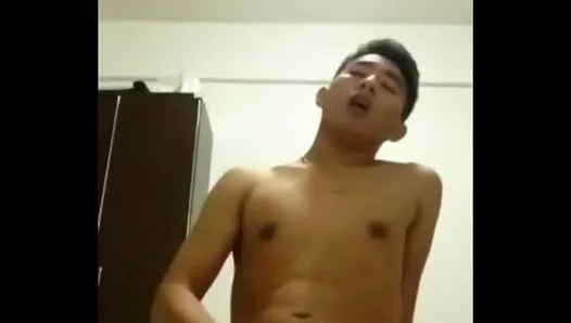 Steamy Asian Boy Blasts His Load Live in Thrilling Gay Webcam Session – IntenseGay