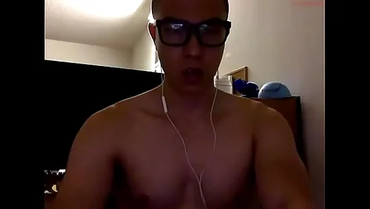 Live Bathroom Jerk-Off Session: Asian Hunk Gets Off on Steamy Solo Fun – HotSoloGayX 18+