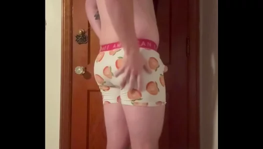 TikTok Stars Sultry Self-Love Showdown: Full Frontal Nude Dance in Exclusive