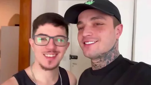 Cousins Reconnect for an Intense Deepthroat Session, Relishing Thick Veiny Dick – 18+