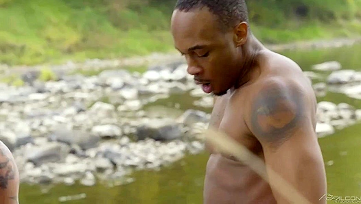 Sizzling Summer Lovin: Skyy Derek Trents Scorching Outdoor Encounter