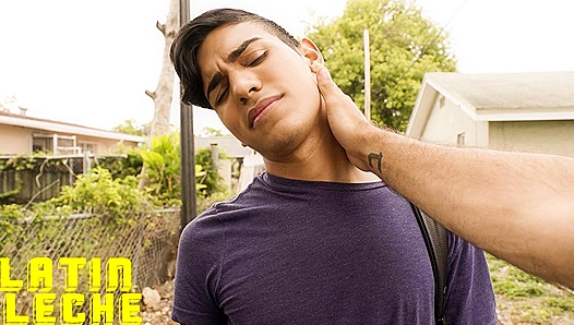 Steamy POV Ride: Latino Hunk in Vibrant Purple Takes It Deep – LatinLeche