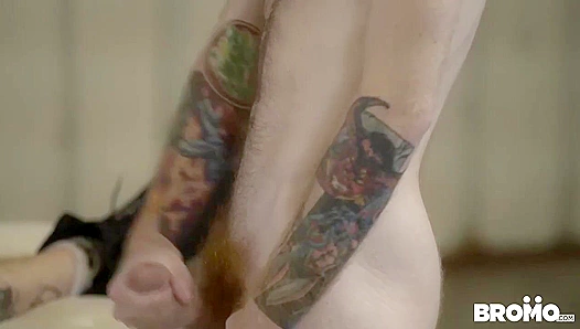 Levine and OReillys Raw, Unbridled Fisting Passion – TinyGays 18+
