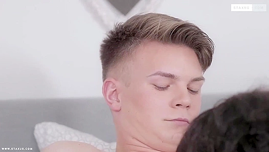 Slamming Tylers Clenching Ass Deep: A Ravenous Thirst for Raw Gay Action