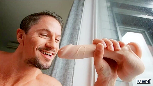 Ryan Bones Pounds Skyy Knoxs Clenching Holes Without a Condom