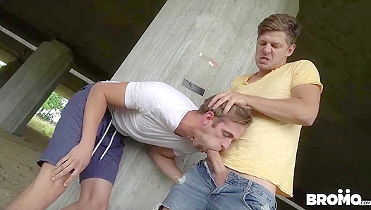 Steamy Street Scene: Michaels Hungry Cock Devours Ramis Sweaty Hole – BromoUS