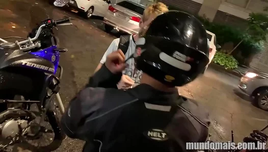 Motorcycle Lovers Thirsty Feast: Relishing Rigid Young Dicks in Exhilarating Group