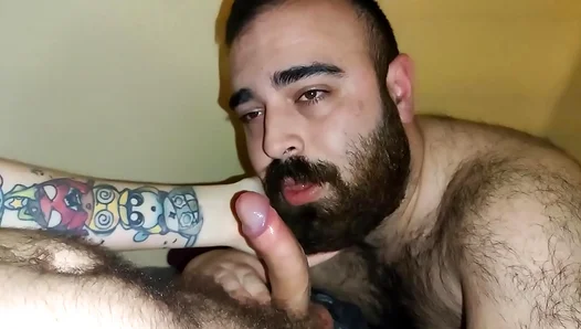 Hungry Beards Deepthroat Ballsucking Leaves Me Gushing Thick Spunk – RawGayFun 18+