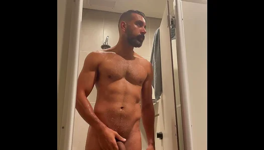 Steamy Shower Showdown: Latino Muscle Hunk Spreads Legs for Intense Self-Love Amidst