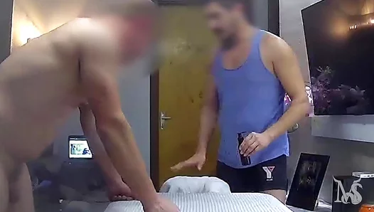 Massage Turns Steamy as Hands Give Way to Hung Lads Throats – NaughtyLads 18+