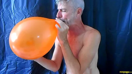 Blowing Up Pleasure: Younger Lover Satisfies His Mature Richard Lennox with Play –