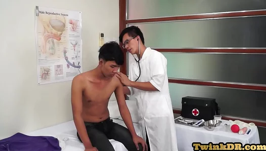 Steamy Doc Claims Slim Asian Twinks Tight Holes – Hot Anal Threesome 18+