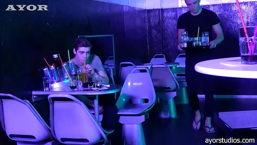 Steamy Club Nights Ignite Passion for Raw, Wild Gay Hookups Anal Play – 18+