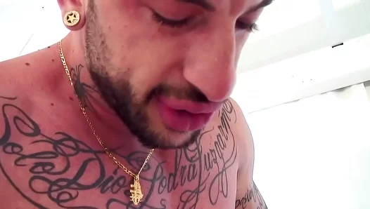 Sweaty Skin Meets Inked Thighs: Sergio Fernands Musky Gay Love Affair Takes Oral Thrills