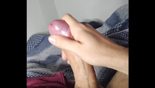Intense Solo Thrills: Wild Hand Jobs Bring Huge Dicks to Liftoff – Solo Gay Orgasms