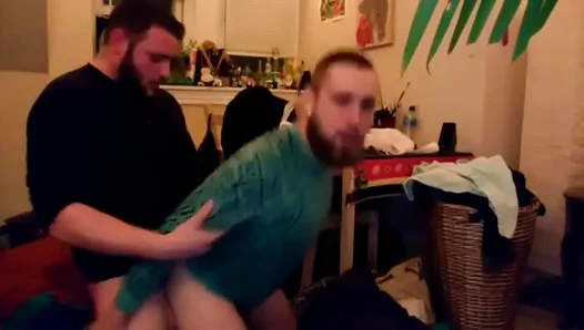 Bearded Beast Seeks Rough Lust: Sizzling Spontaneous Fuck Session Unleashed – 18+