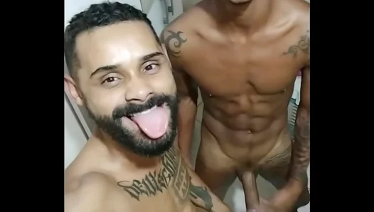 Rios Powerful Favela Stallion Unleashes Massive Load on Camera - GayPornXCLUSIVE
