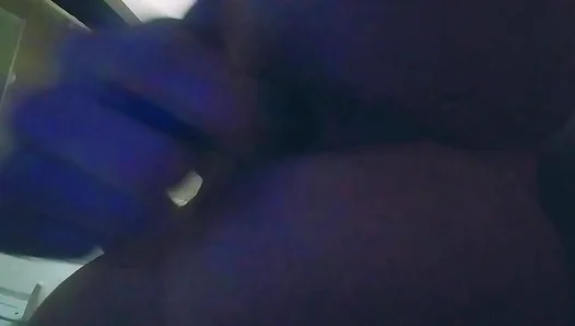 Intense Solo Session: Hands-Free Dildo Thrusting Delivers Raw Orgasmic Bliss –
