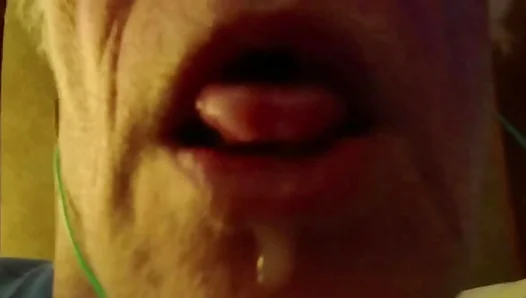 Steamy Senior Seduction: Elderly Lovers Prolific Cum-Filled Blowjob Ignites Sizzling Gay
