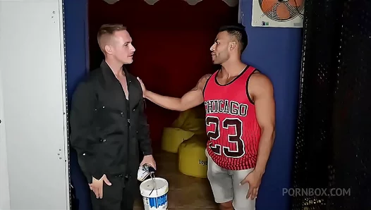 Steamy Pig Party Thrills: Hot Guys Swap Loads on Hung Dicks – 18+