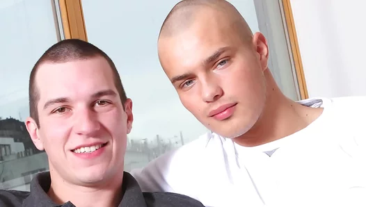 Shaved Studs Unite: Raw Blowjob Frenzy Stirs Desire - GayPornHeat 18+