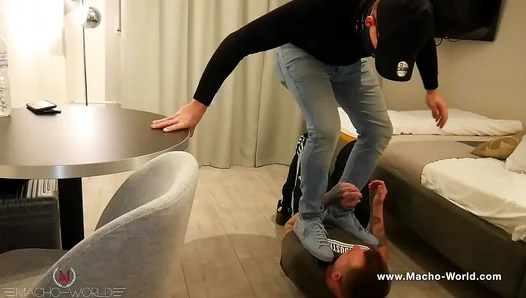 Macho Dom Asserts Total Control in Raw, Hung Twink BDSM Thrill - GayXXX 18+