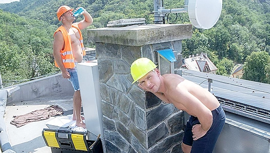Dee and Duncans Scorching Rooftop Threeway: Two Hard Hatted Men Unleash Their Giant
