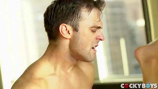 Intense Rear Action: Gabriel Clark Powers Through Skyy Knoxs Gaping Hole for a Huge