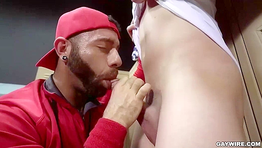 Tristans Tight Tunnel Temptation: Eddys Powerful Pounder Unleashes Insatiable Desire