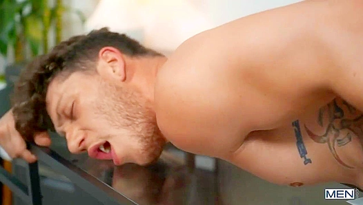 Lance Harts Forbidden Encounter: Seducing His Daughters Boyfriend for a Steamy Night – 18+