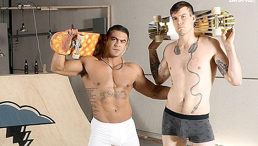 Beefy Latin Daddy Devours Fit Anglo Stepsons Tight Hole in Threesome Anal Brawl