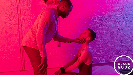 Giant Joe Ex Takes Control, Dominates Breeds Submissive Lawrence Portland – BlackGodz